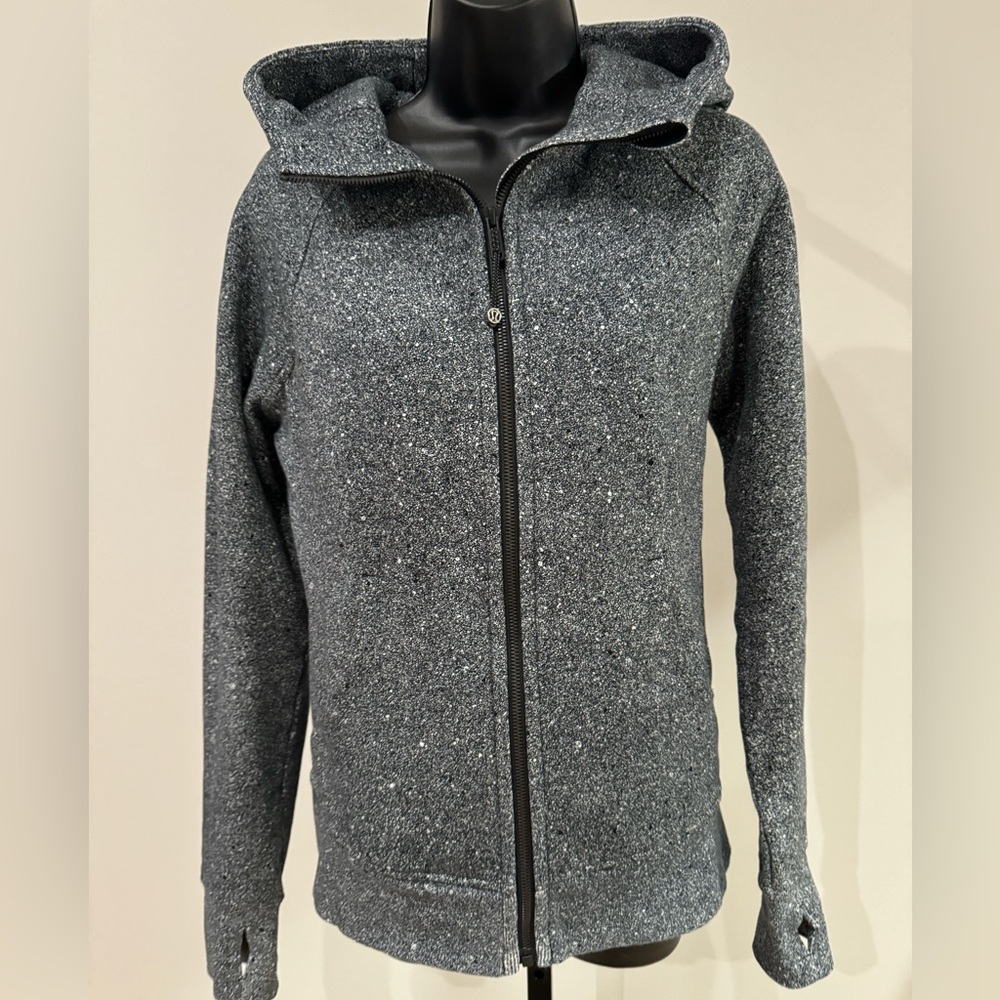 Lululemon Hooded Jacket NWOT Size 6